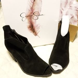 NWTJessica Simpson Chalotte Bootie-Black Suede 8.5